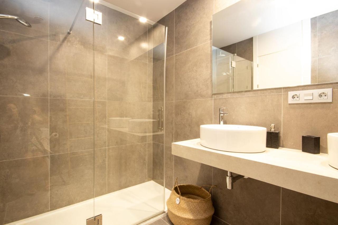 Luxury Apartment Stunning Seaview Bs 3104 Манилва Екстериор снимка