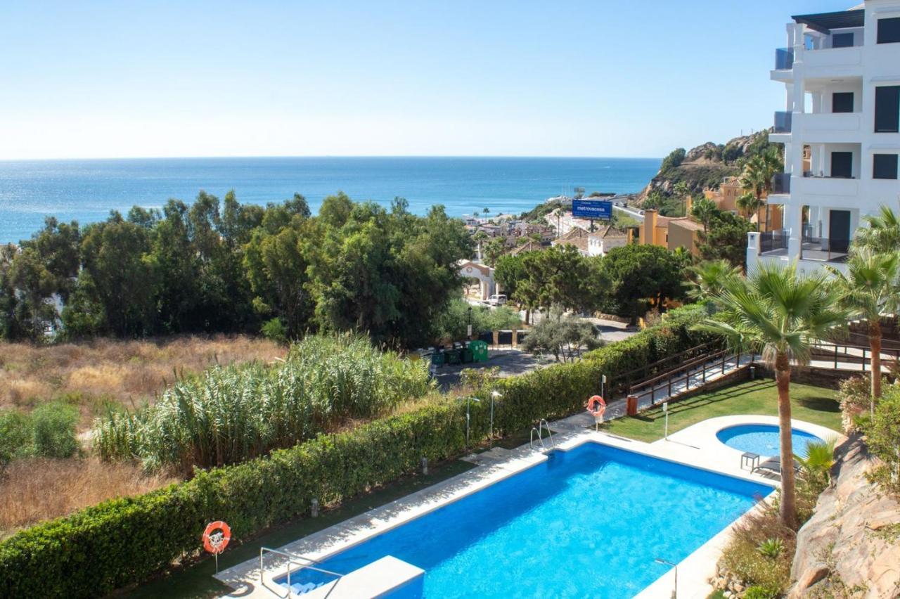 Luxury Apartment Stunning Seaview Bs 3104 Манилва Екстериор снимка