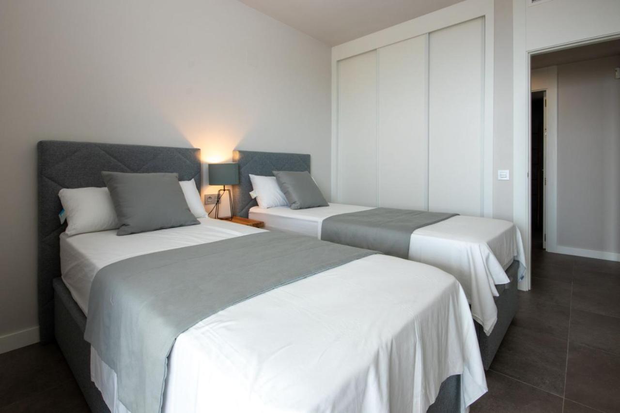 Luxury Apartment Stunning Seaview Bs 3104 Манилва Екстериор снимка